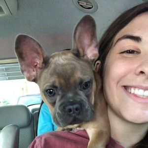 Meet your Posher, Emily